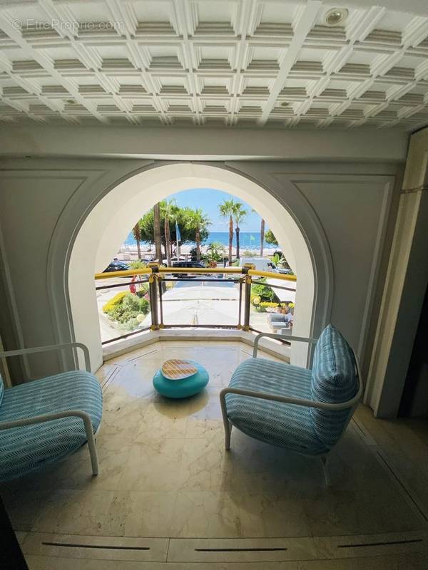 Appartement à CANNES