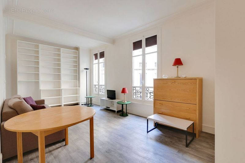 Appartement à PARIS-6E