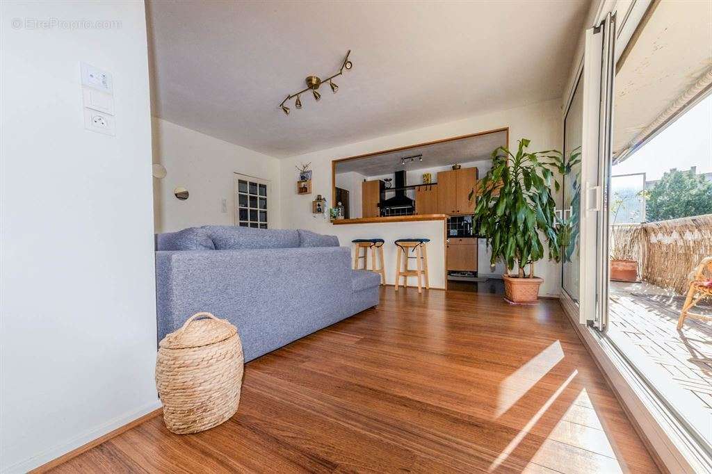 Appartement à CHAMALIERES