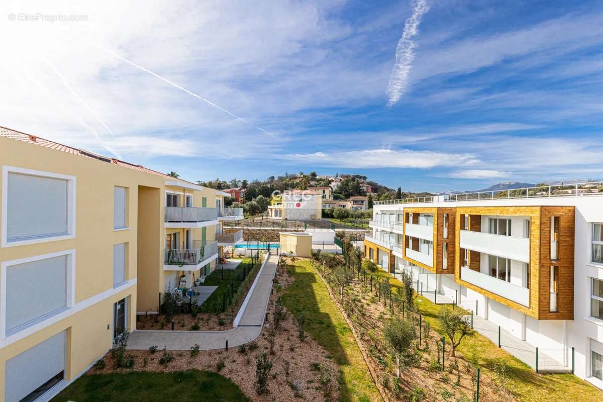 Appartement à VILLENEUVE-LOUBET