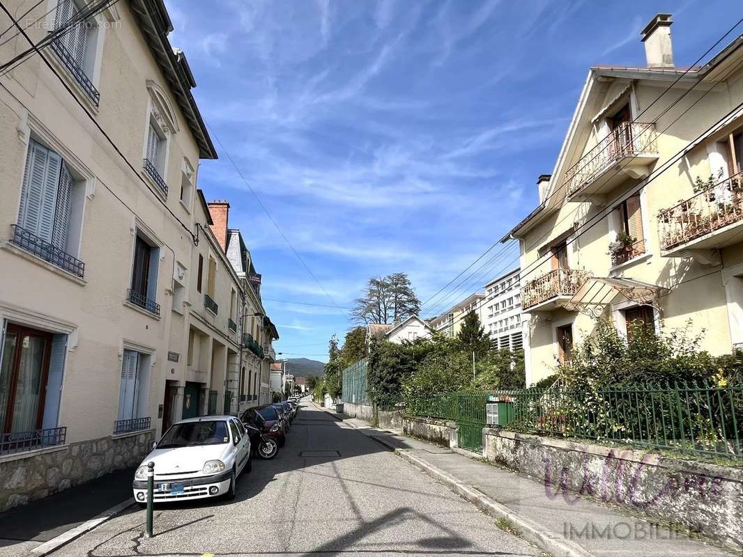 Appartement à AIX-LES-BAINS