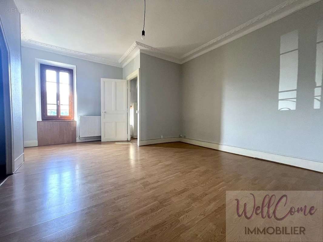 Appartement à AIX-LES-BAINS