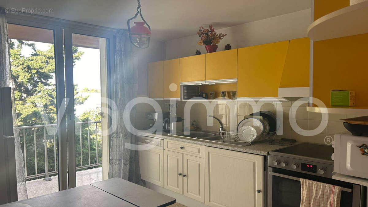 Appartement à MARSEILLE-10E