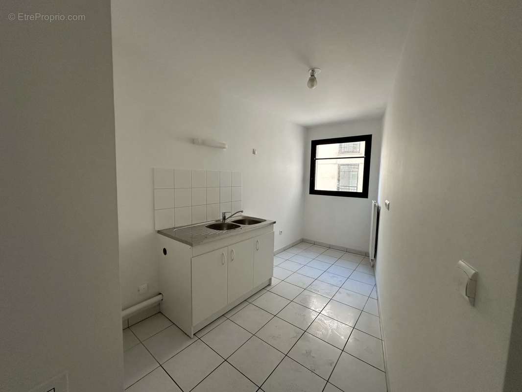 Appartement à LEVALLOIS-PERRET