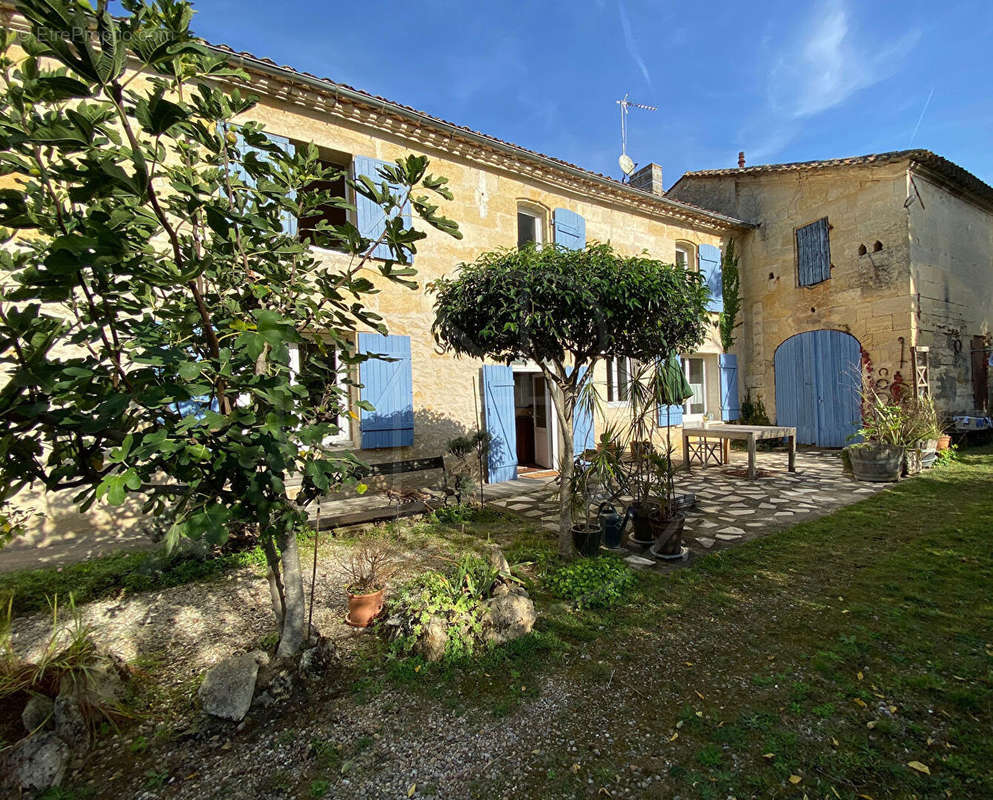 Maison à BRANNE