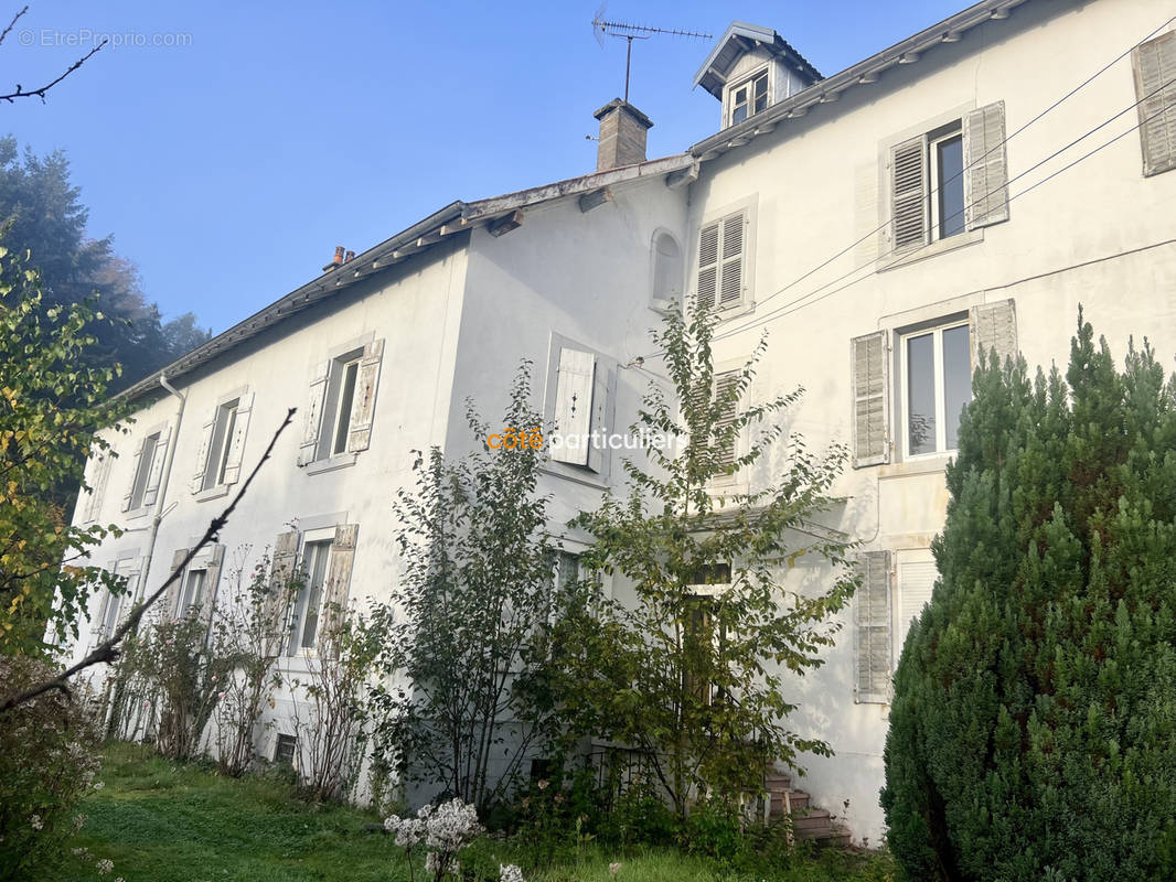 Appartement à THAON-LES-VOSGES