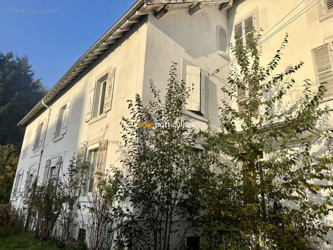 Appartement à THAON-LES-VOSGES