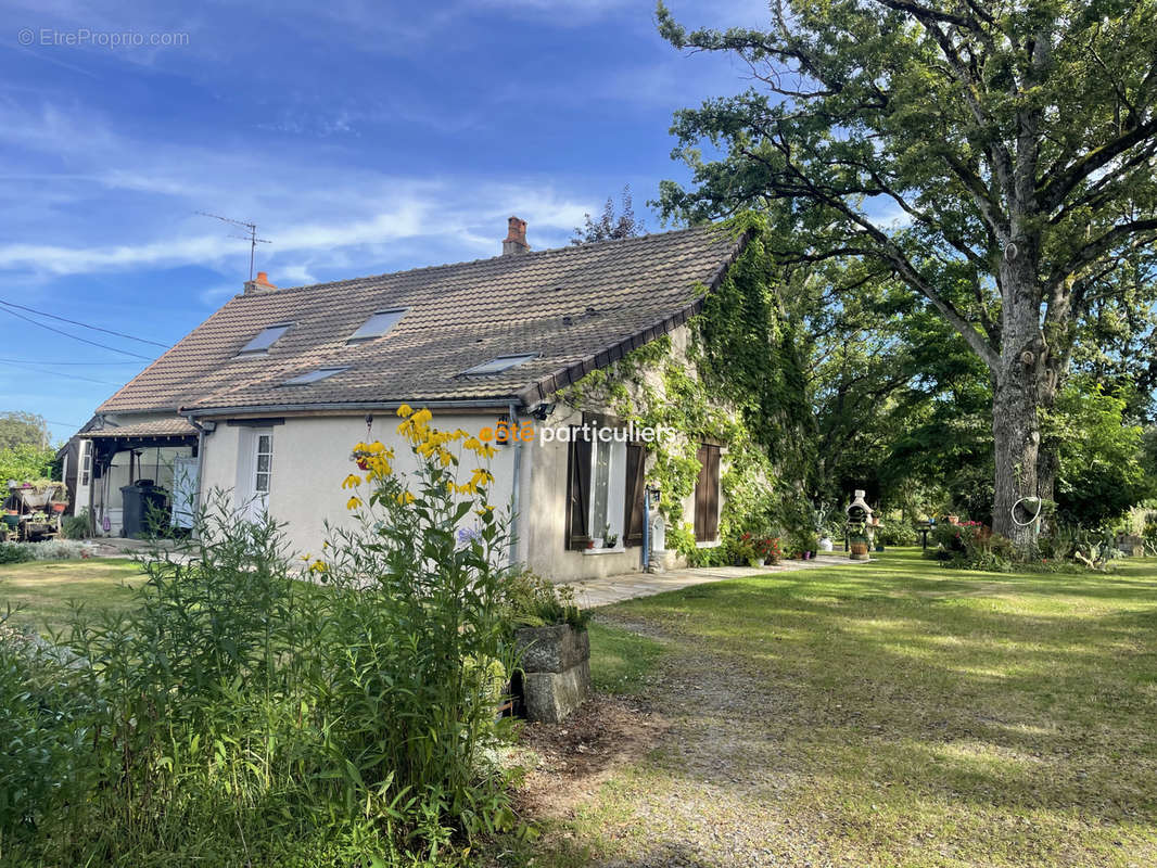 Maison à INEUIL