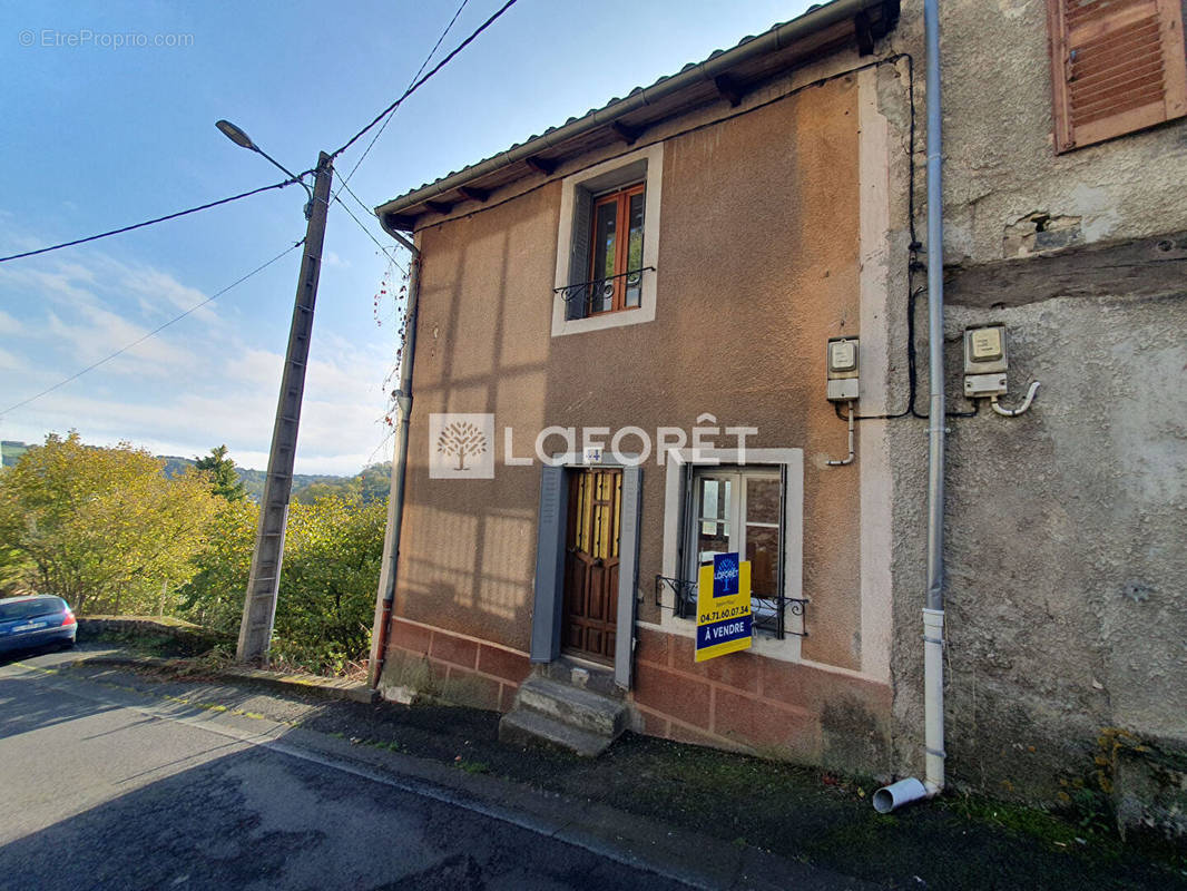 Maison à SAINT-FLOUR