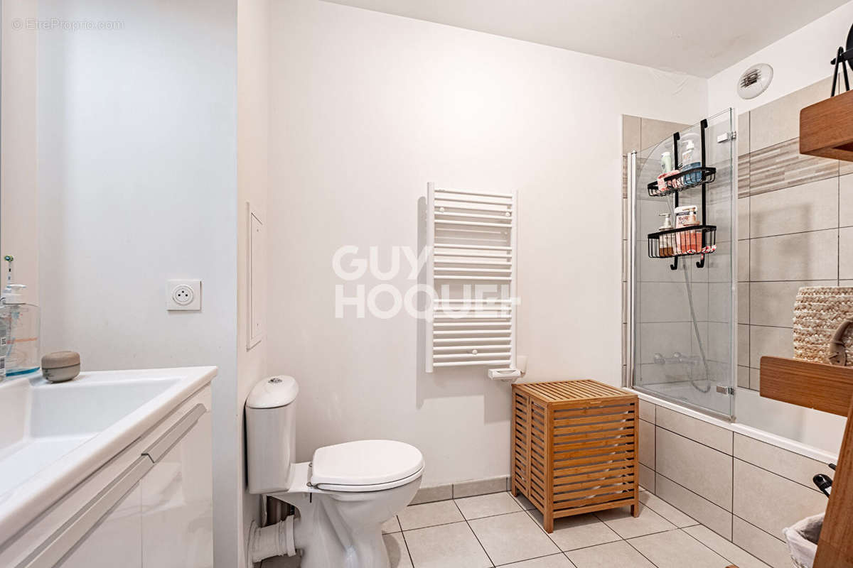 Appartement à ASNIERES-SUR-SEINE