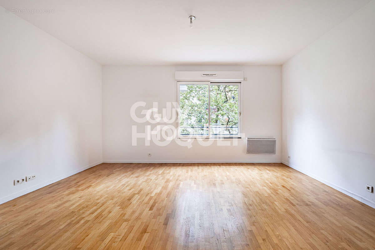 Appartement à ASNIERES-SUR-SEINE