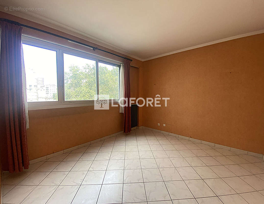 Appartement à LYON-7E