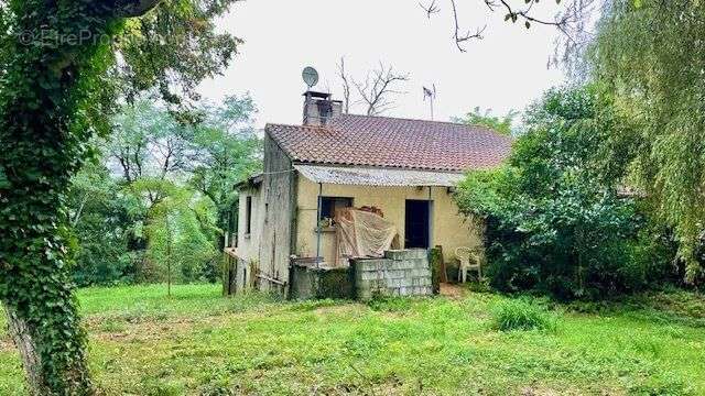 Maison à CLERMONT-DESSOUS