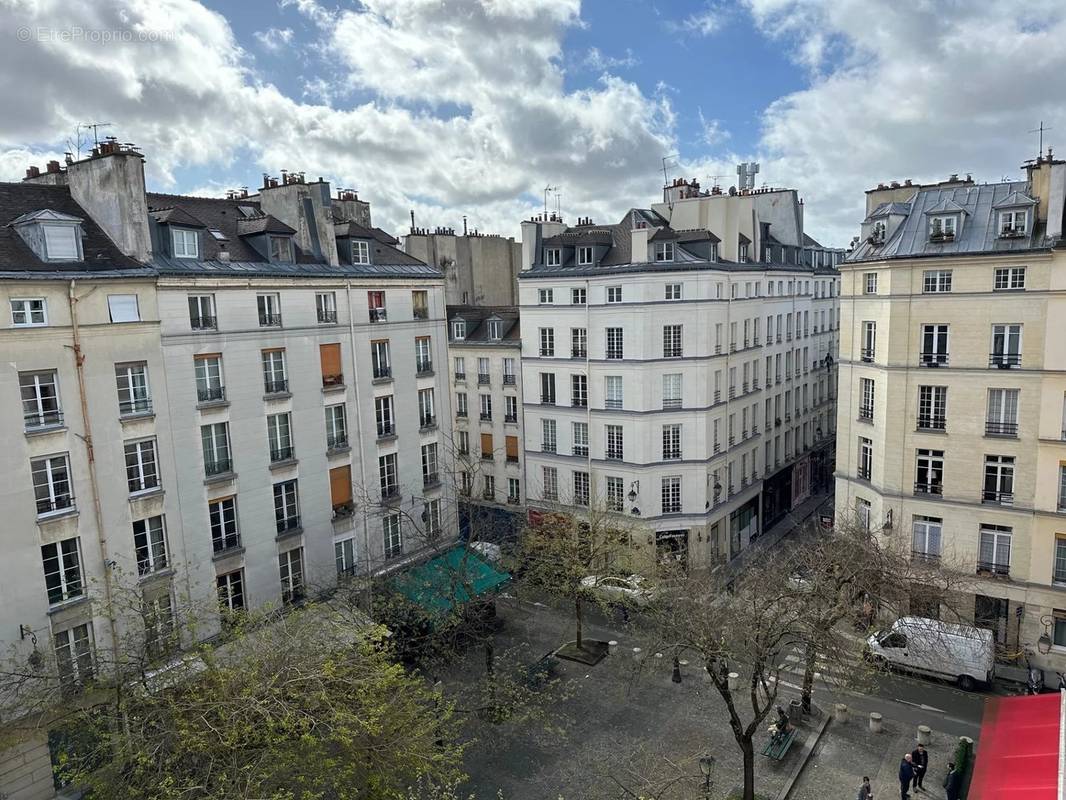 Appartement à PARIS-4E