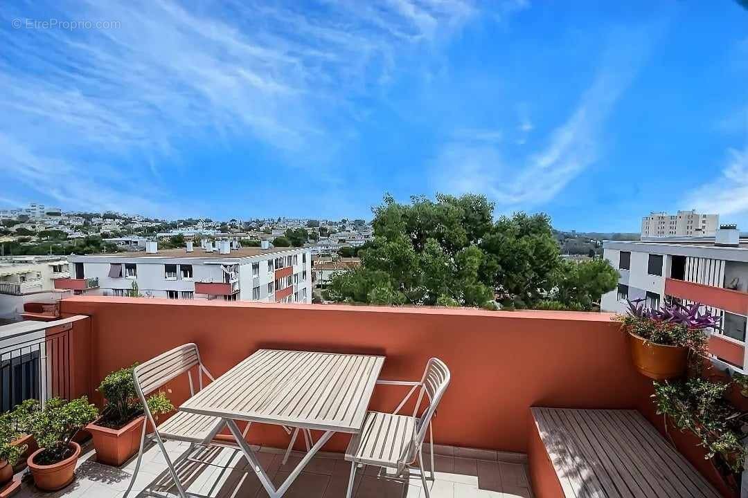 Appartement à BEZIERS