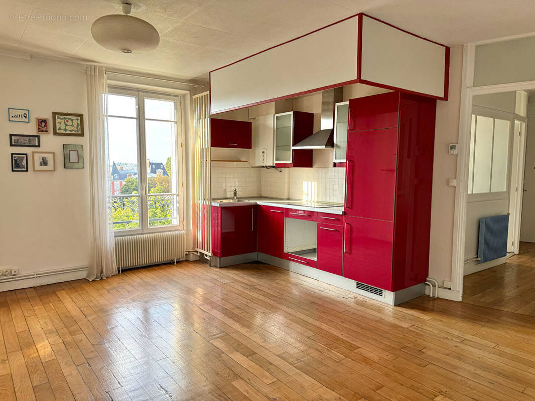 Appartement à NANTERRE