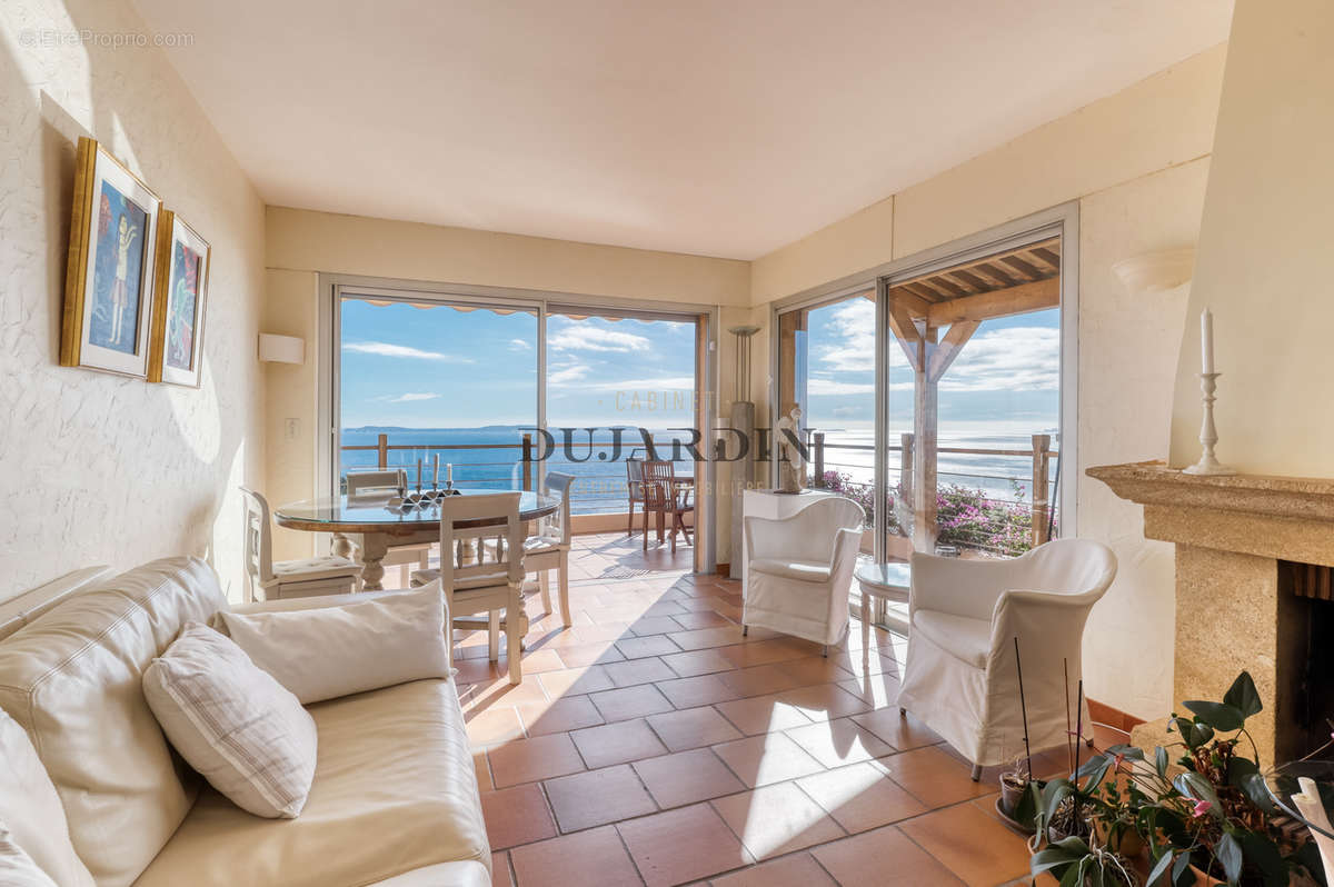 Appartement à RAYOL-CANADEL-SUR-MER