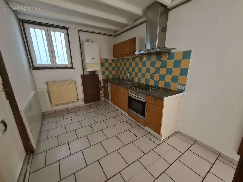 Appartement à UNIEUX