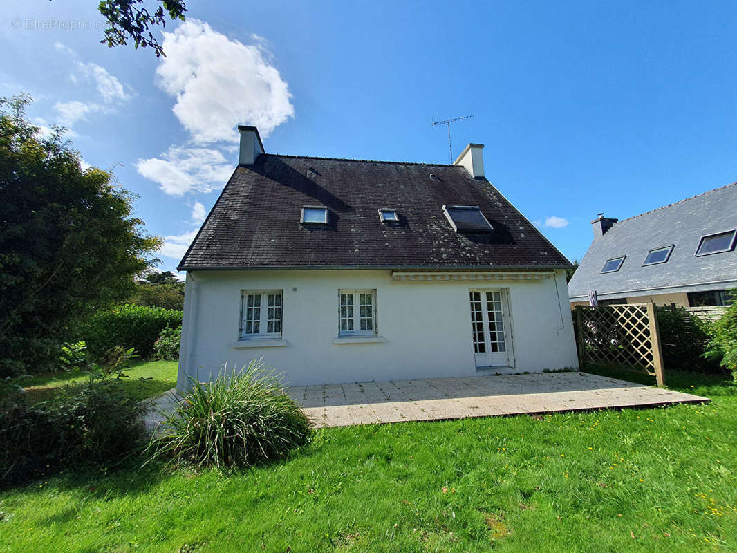 Maison à PLEUVEN