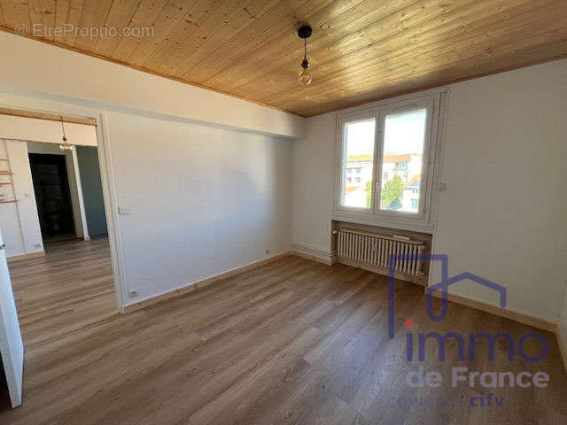 Appartement à SAINT-ETIENNE