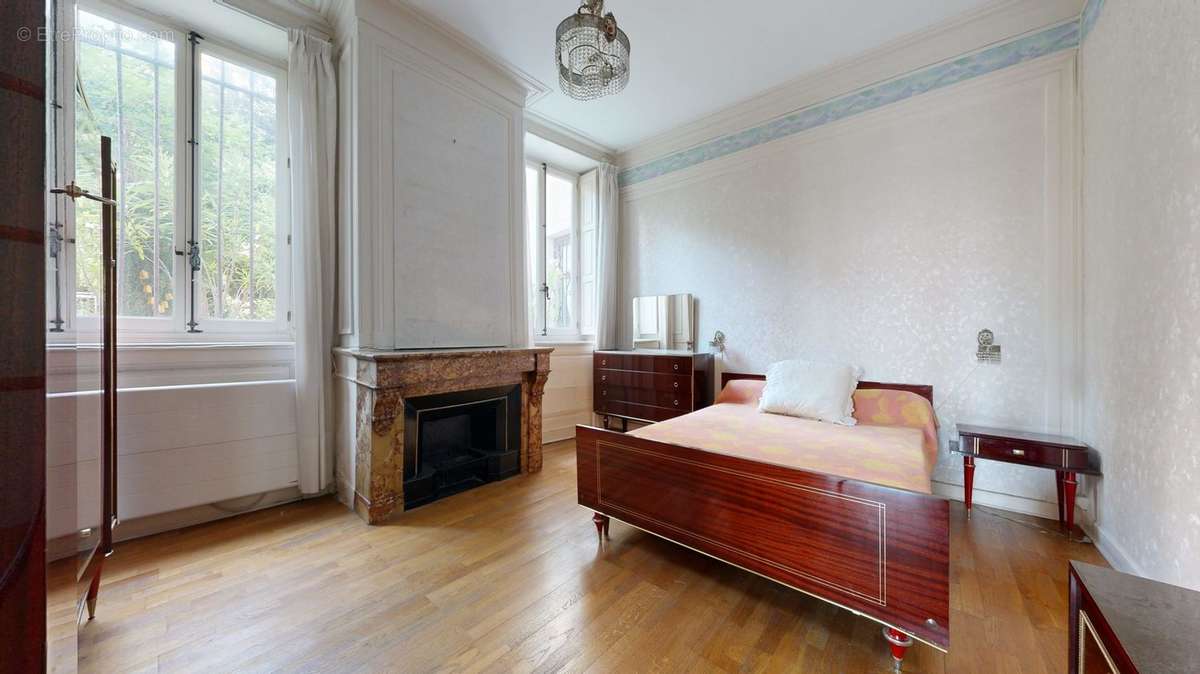 Appartement à LYON-1E