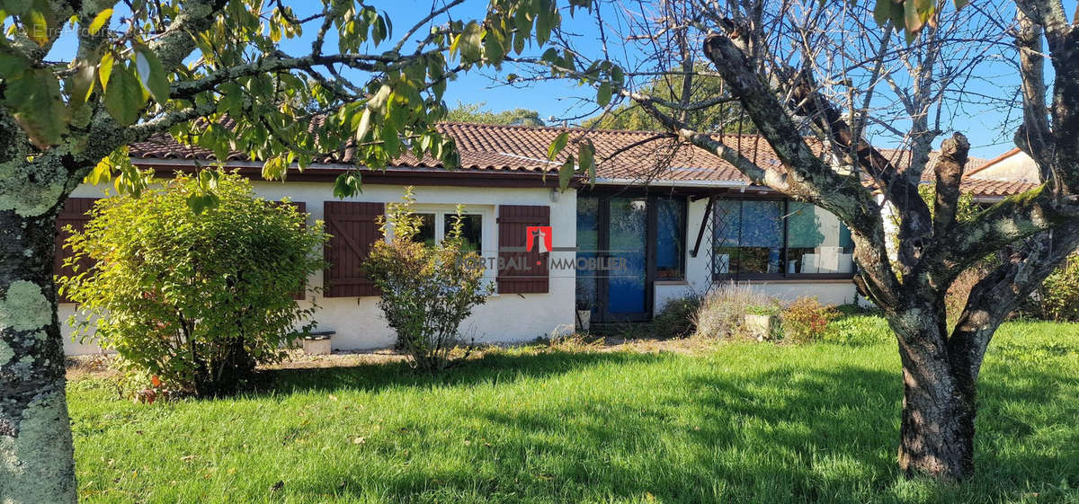 Maison à SAINT-ANDRE-DE-CUBZAC