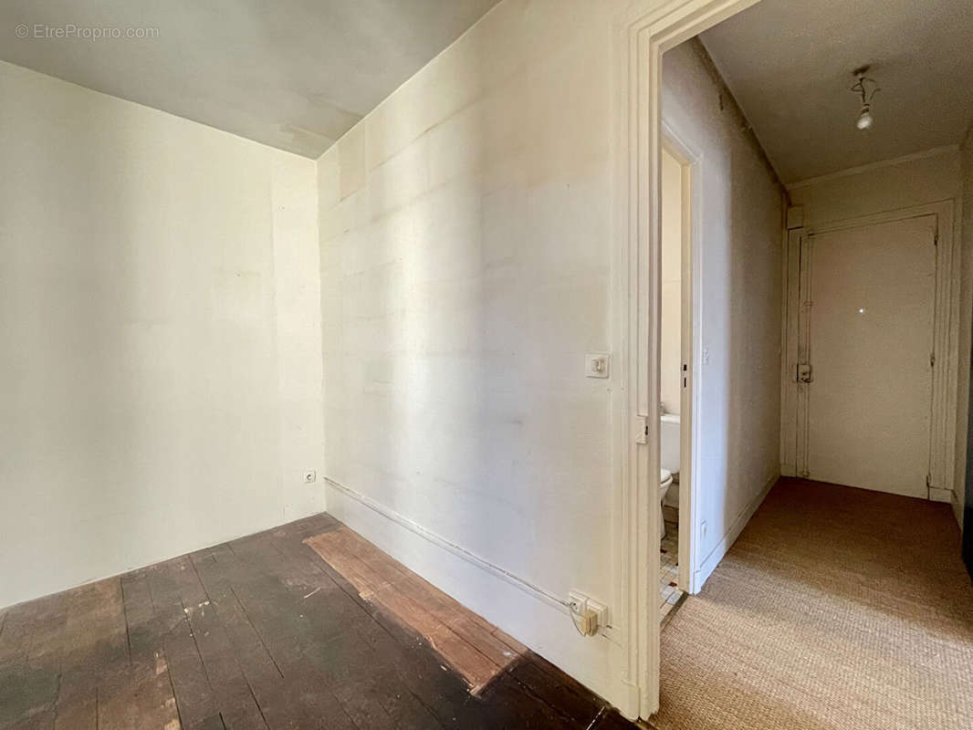 Appartement à PARIS-11E