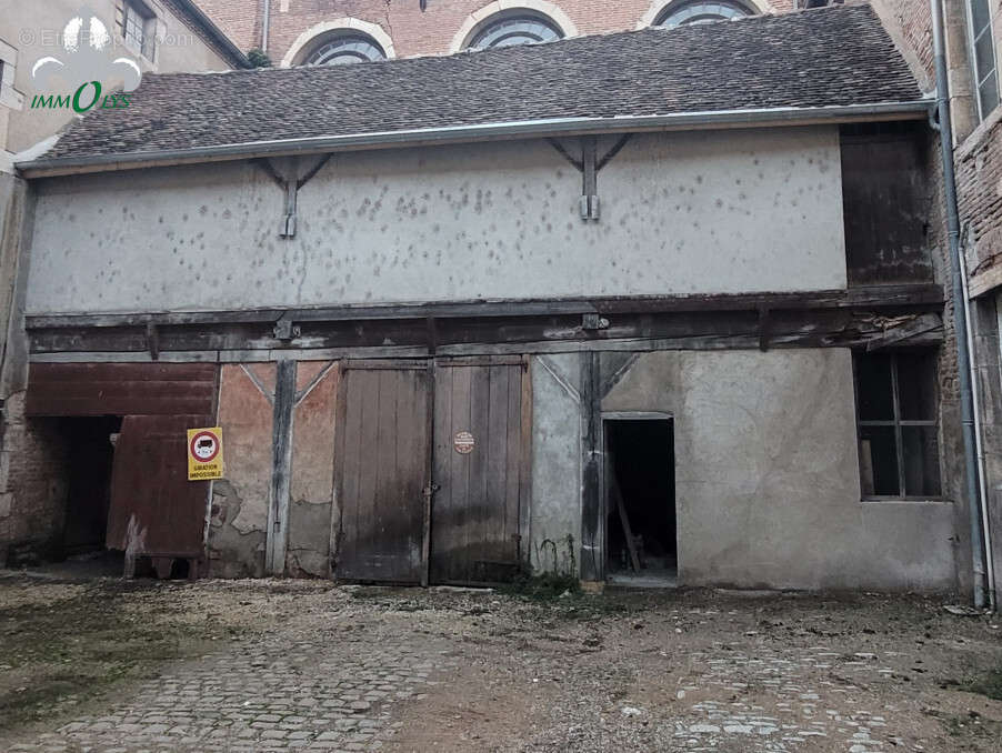 Appartement à SEURRE