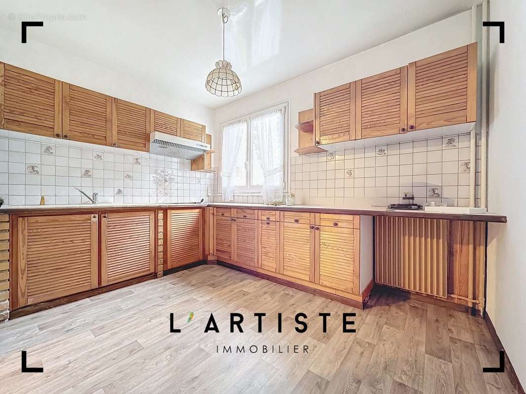 Appartement à DEVILLE-LES-ROUEN