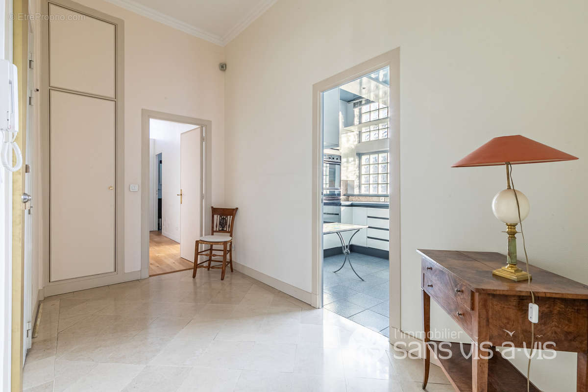 Appartement à VERSAILLES