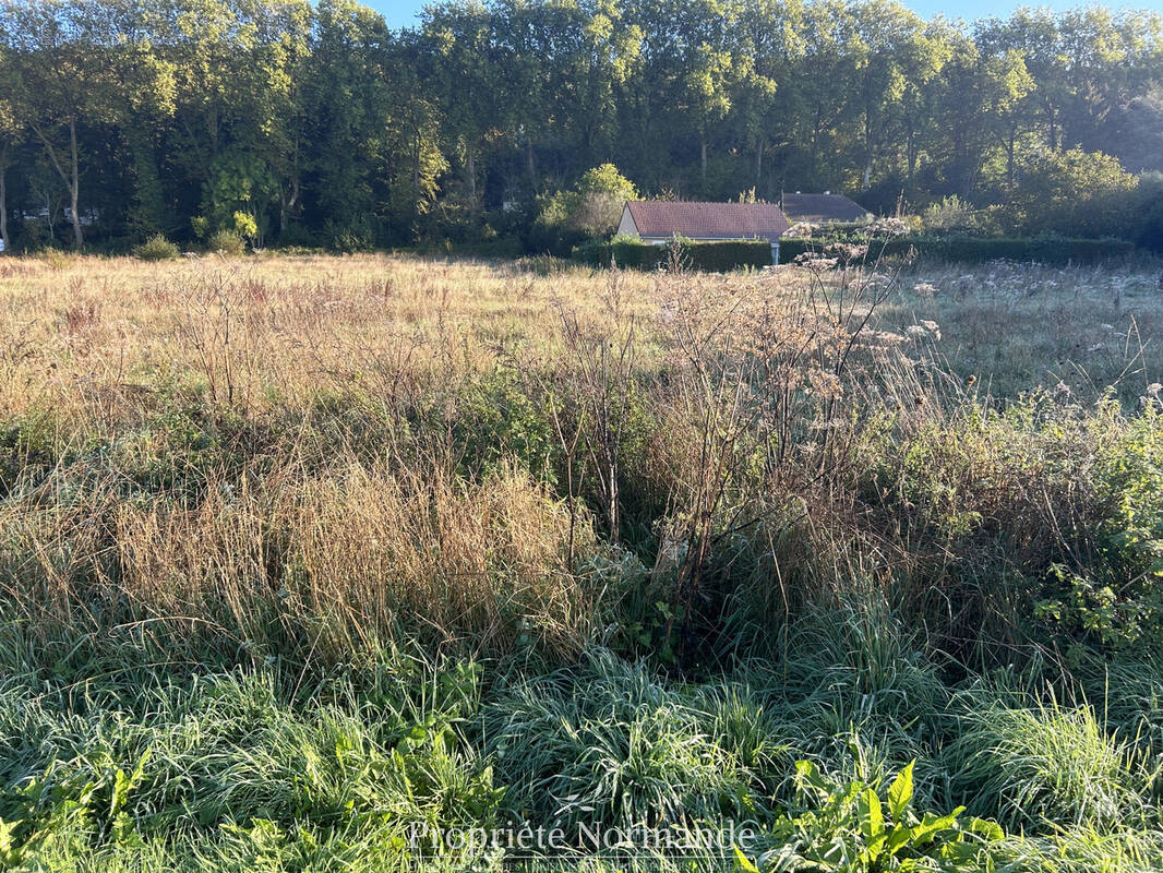 Terrain à MONTFORT-SUR-RISLE