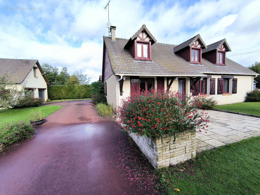 Maison à JUMIEGES