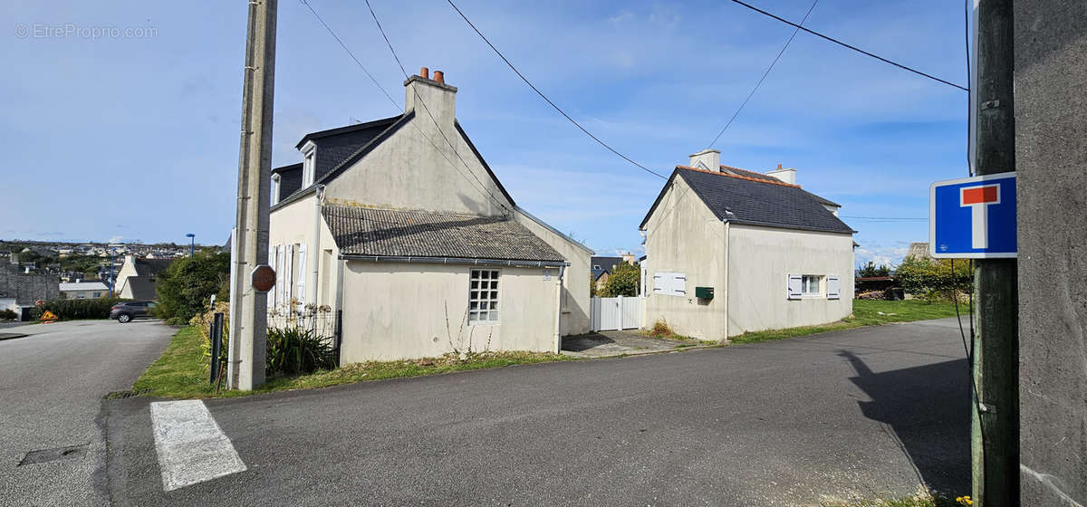 Maison à CAMARET-SUR-MER