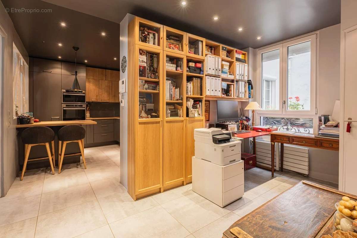 Appartement à PARIS-9E