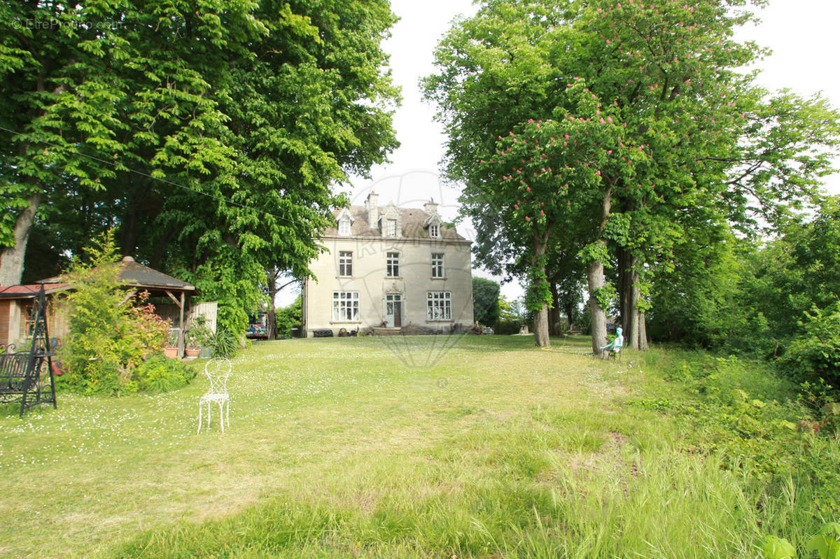 Maison à BETHISY-SAINT-PIERRE