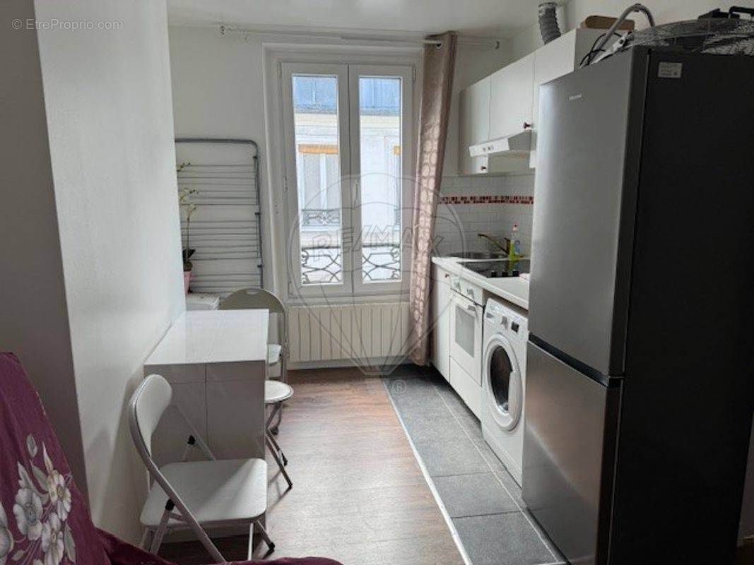 Appartement à PARIS-11E