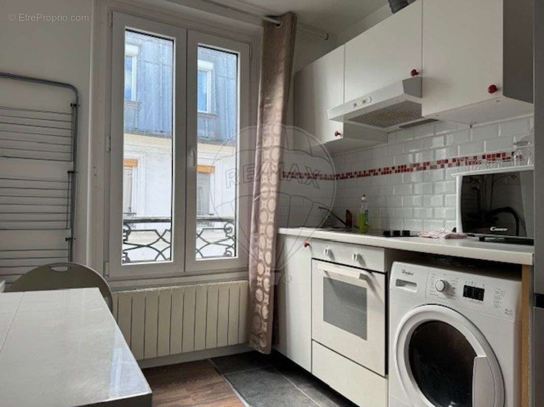 Appartement à PARIS-11E