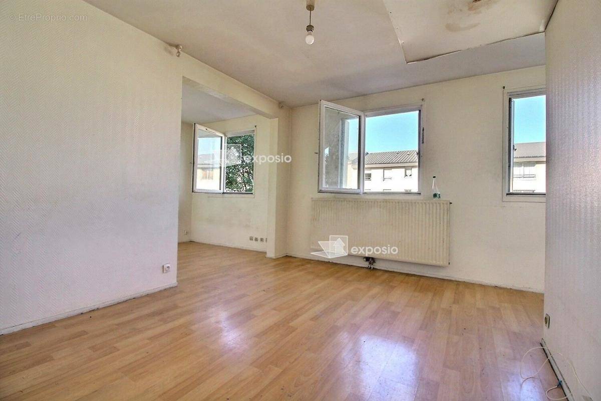 Appartement à EVRY