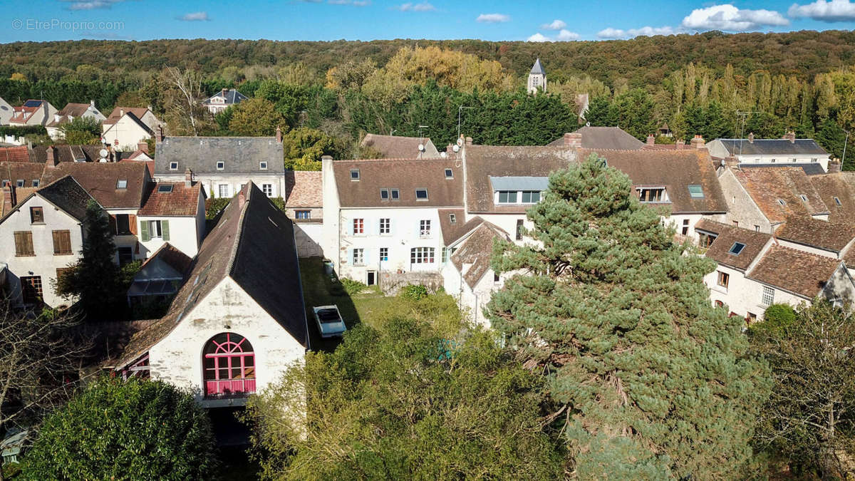 Maison à SAINTE-MESME