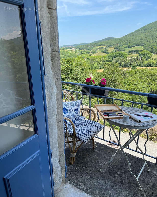 Maison à MIRMANDE