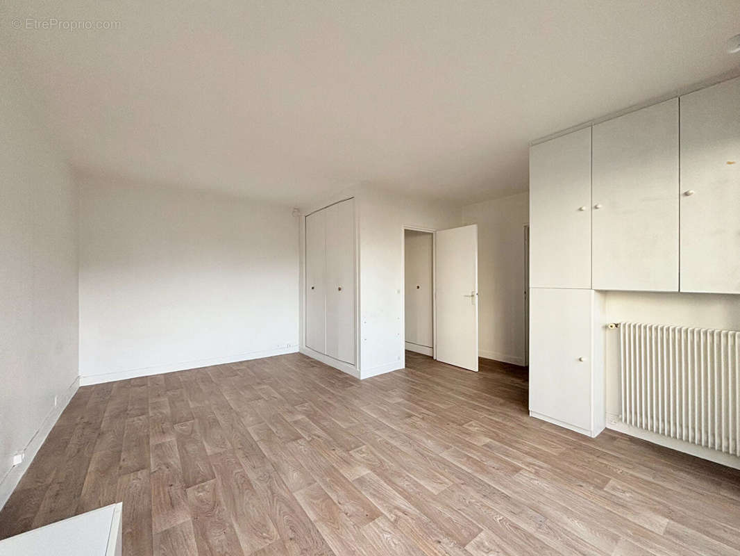 Appartement à PARIS-12E