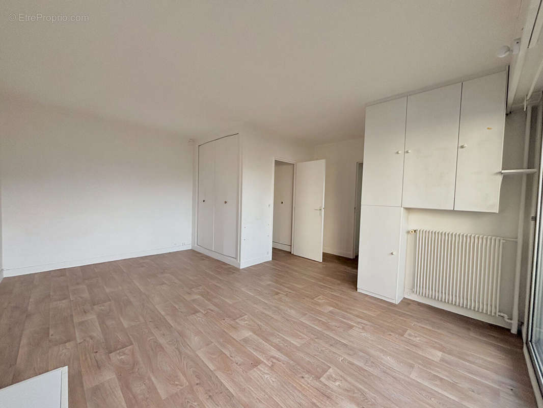 Appartement à PARIS-12E