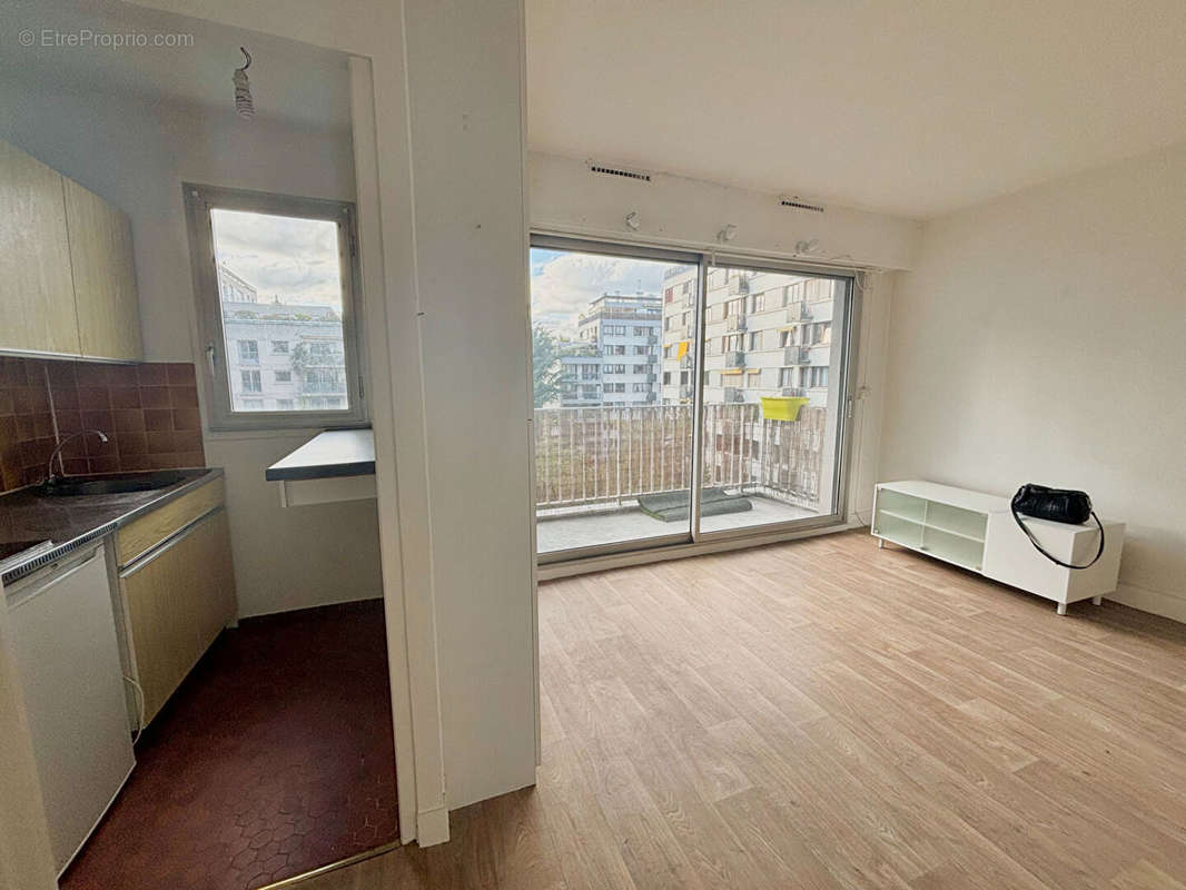 Appartement à PARIS-12E