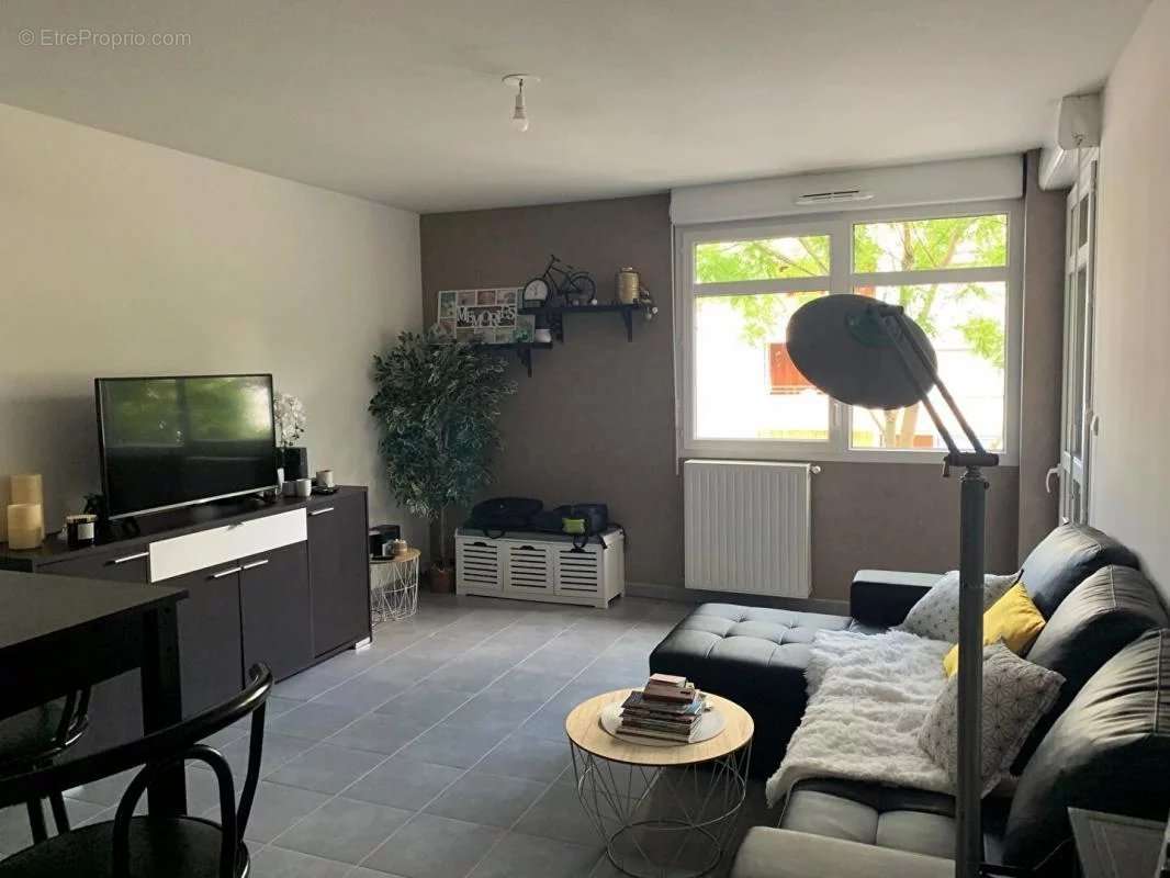 Appartement à RAMONVILLE-SAINT-AGNE