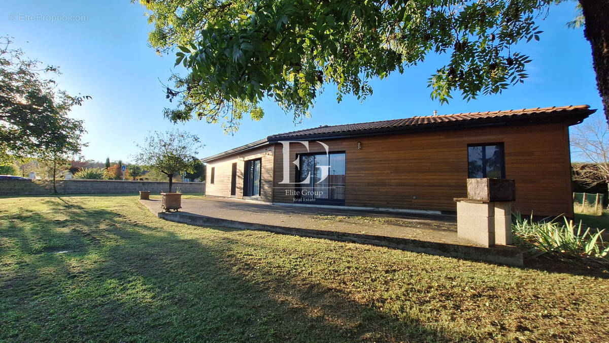 Maison à BIRAC