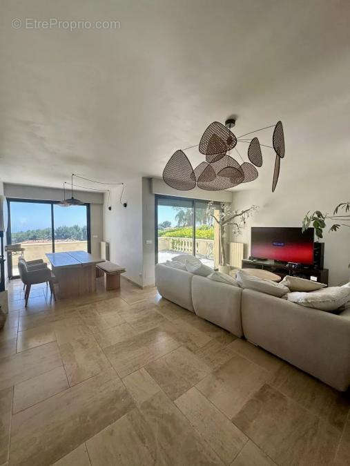 Appartement à VILLEFRANCHE-SUR-MER