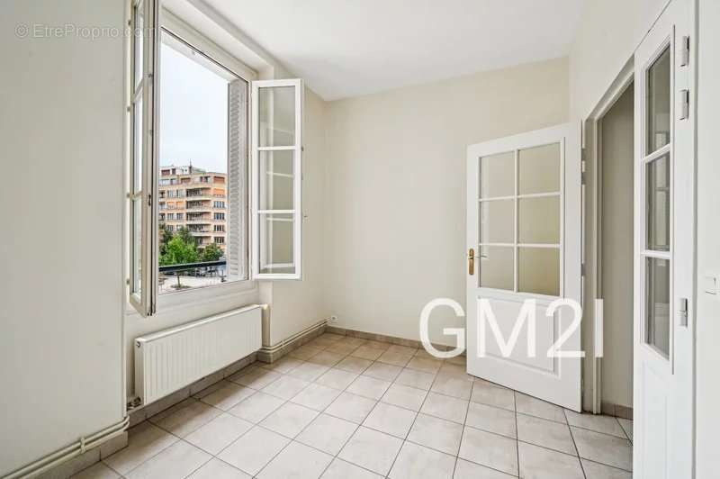 Appartement à VANVES