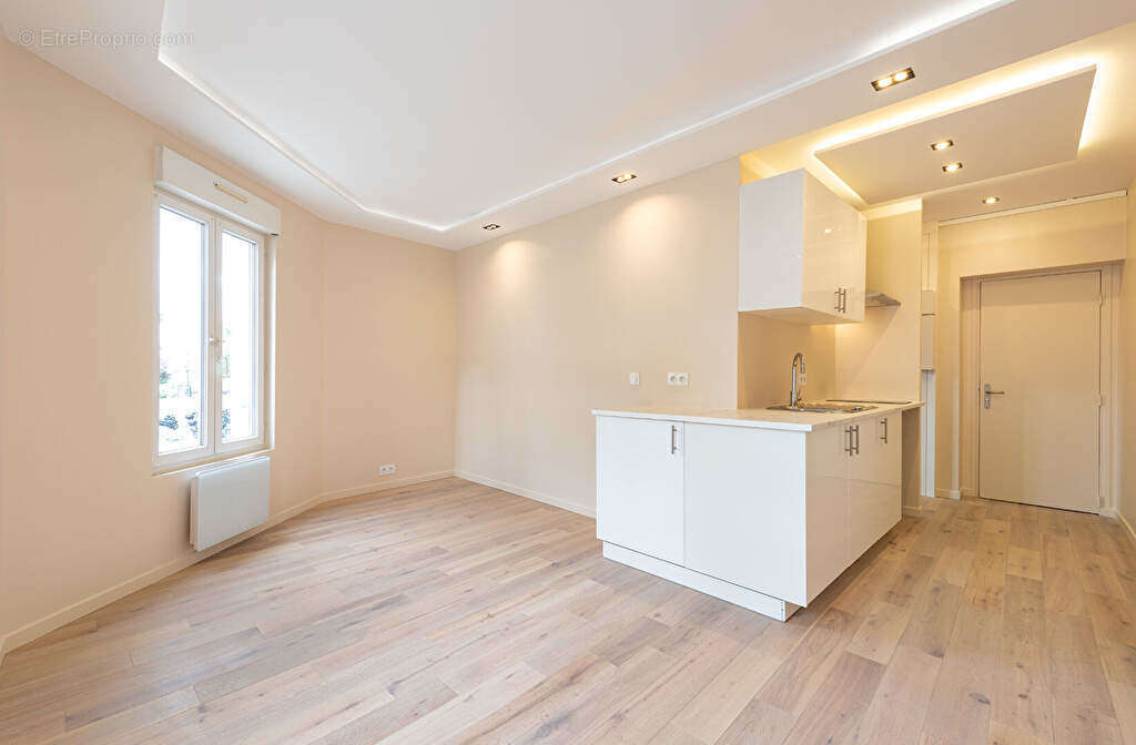 Appartement à BOIS-COLOMBES