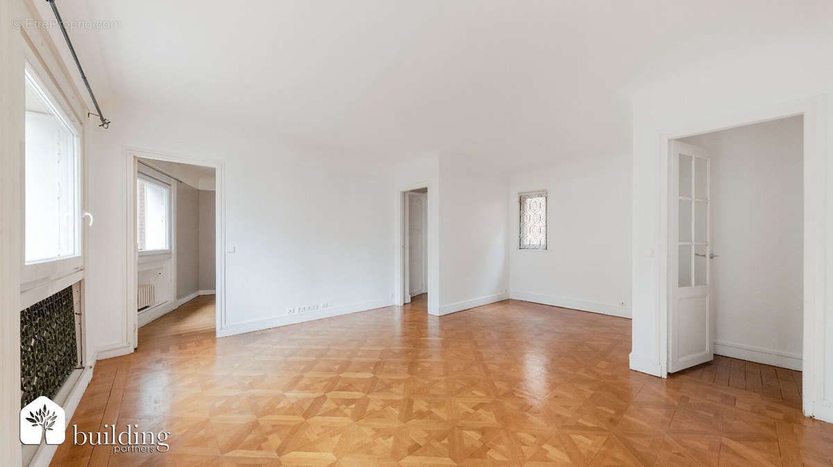 Appartement à LEVALLOIS-PERRET