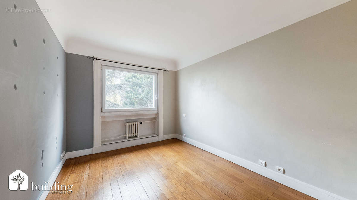 Appartement à LEVALLOIS-PERRET